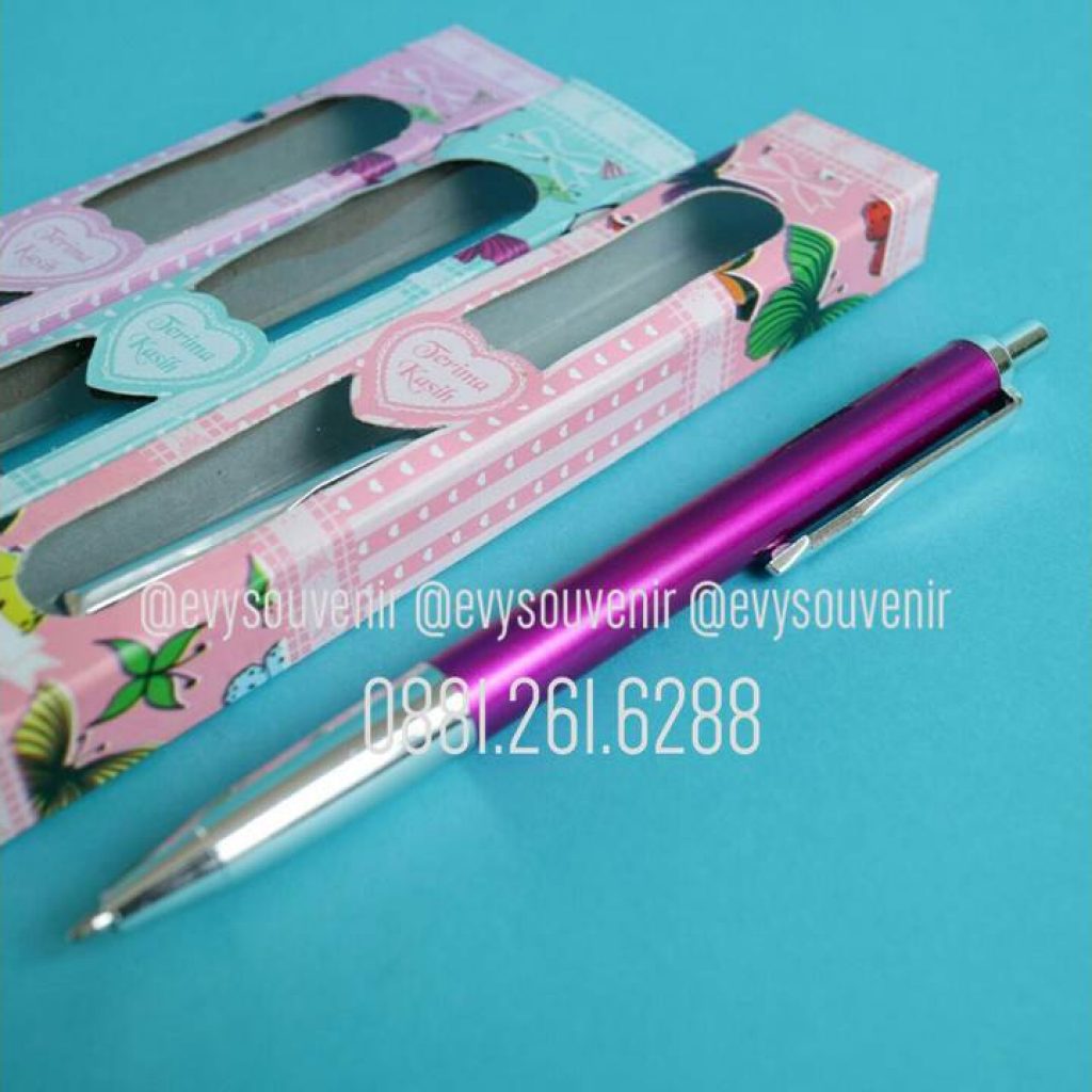 Souvenir Pen Box Motif Evy Souvenir