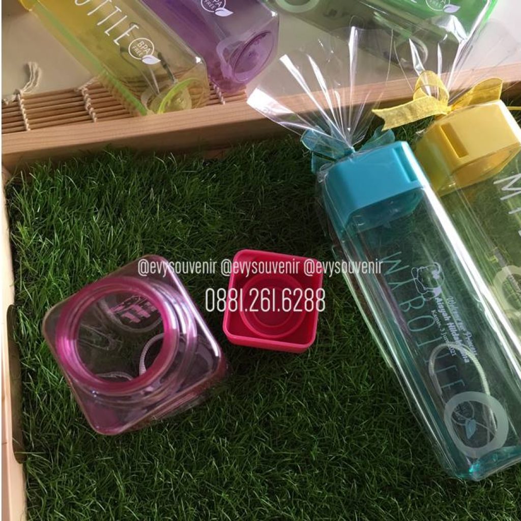 Souvenir My Bottle Plastik Kotak Evy Souvenir